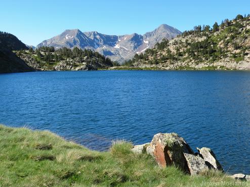 Uitzicht over het Estany de Baborte - Blogout