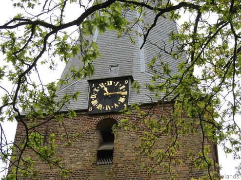 Detail van Dorpskerk Leur - Blogout