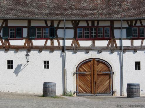 Gebouw aan het Kloosterplein, Rheinau - Blogout