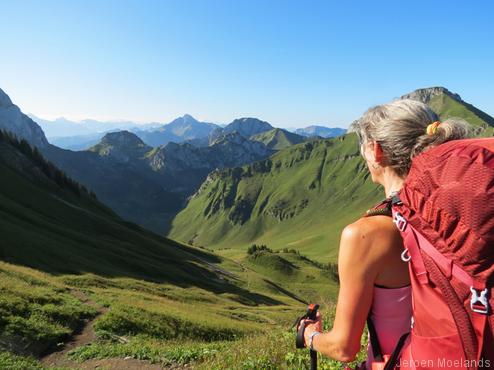 Op de Col de Bise met de blik op het zuiden - Blogout