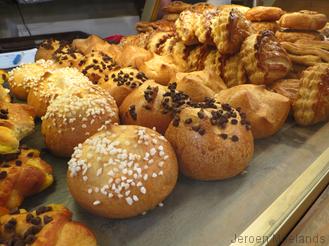 Het is moeilijk kiezen bij de bakker in Samoëns - Blogout